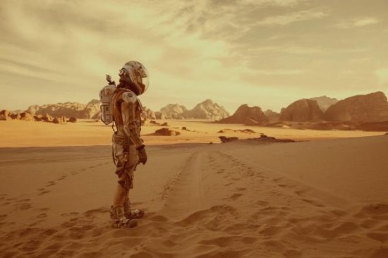 先电影再小说，《火星救援》的正确打开方式